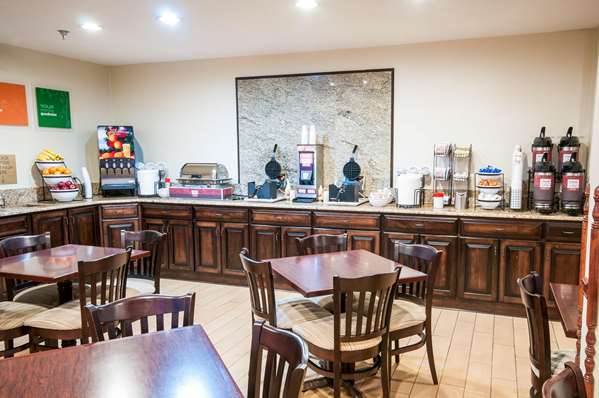 Amenities - Comfort Inn New Holland