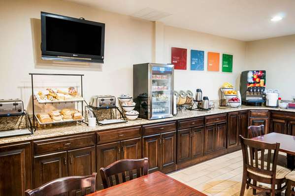 Amenities - Comfort Inn New Holland