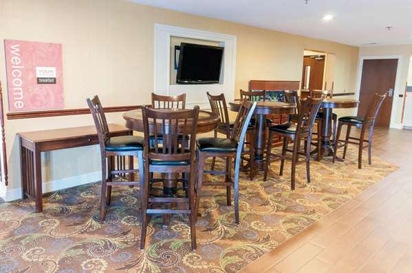 - Comfort Inn New Holland