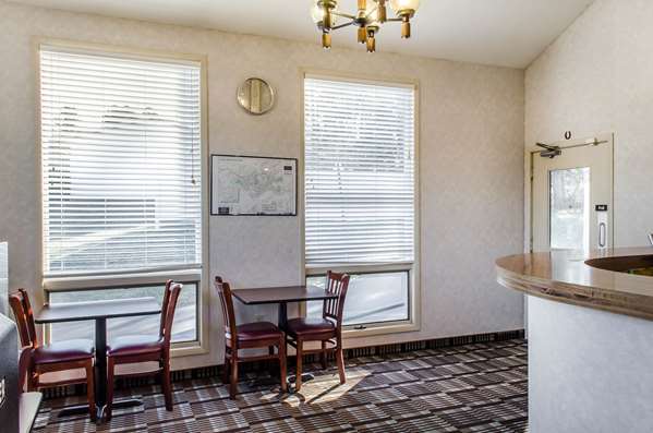  - Rodeway Inn State College