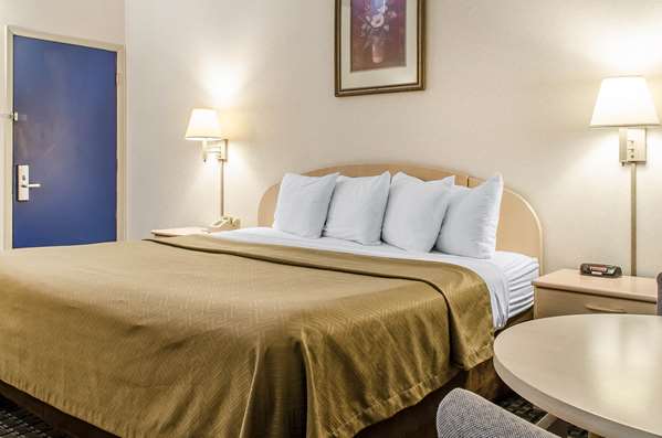  - Rodeway Inn State College