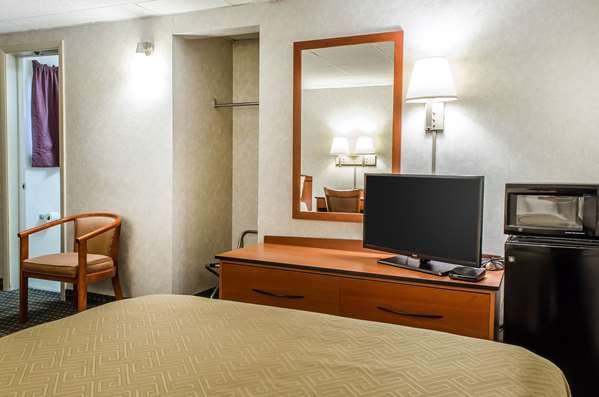  - Rodeway Inn State College