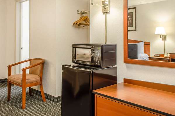  - Rodeway Inn State College