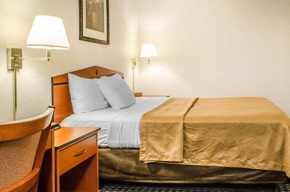  - Rodeway Inn State College