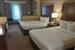 Guest room with queen bed(s)
