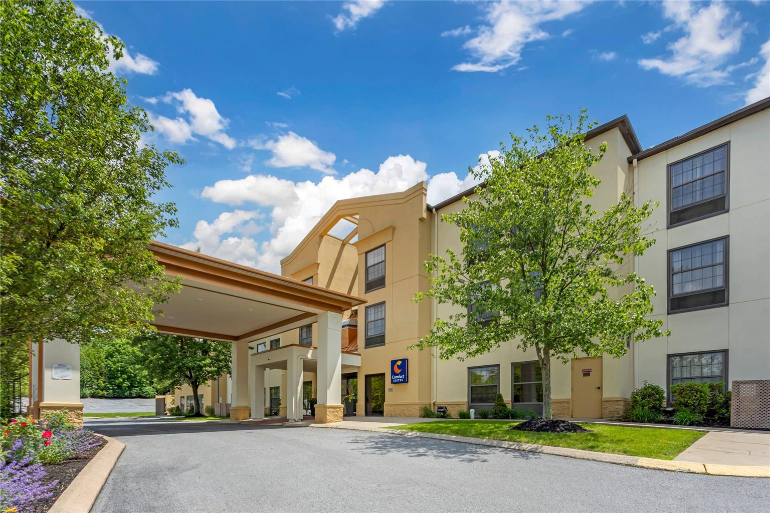 Comfort Suites State College