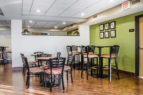 Amenities - Sleep Inn & Suites Bensalem - I-276, Exit 351 & 352