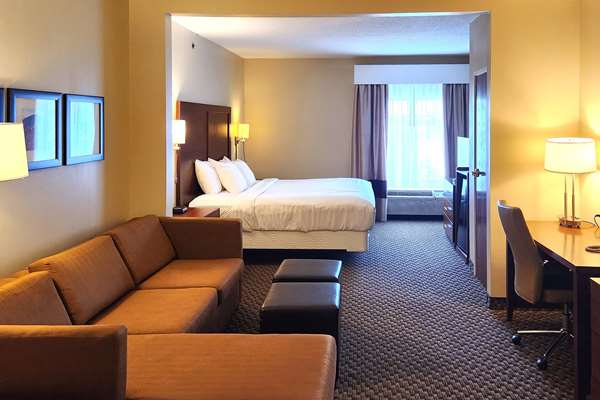 Suite - Comfort Inn & Suites Mount Pocono