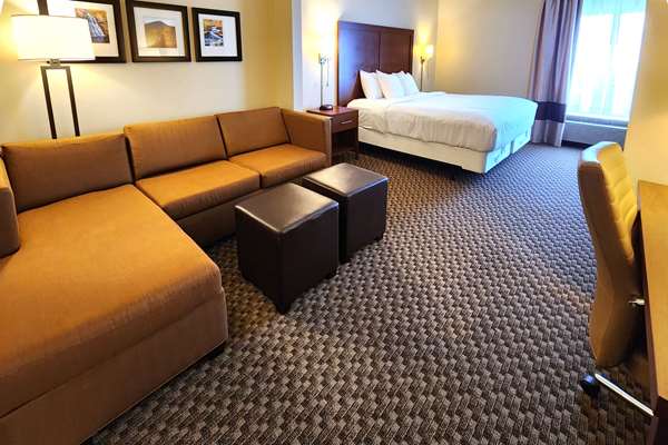 Suite - Comfort Inn & Suites Mount Pocono
