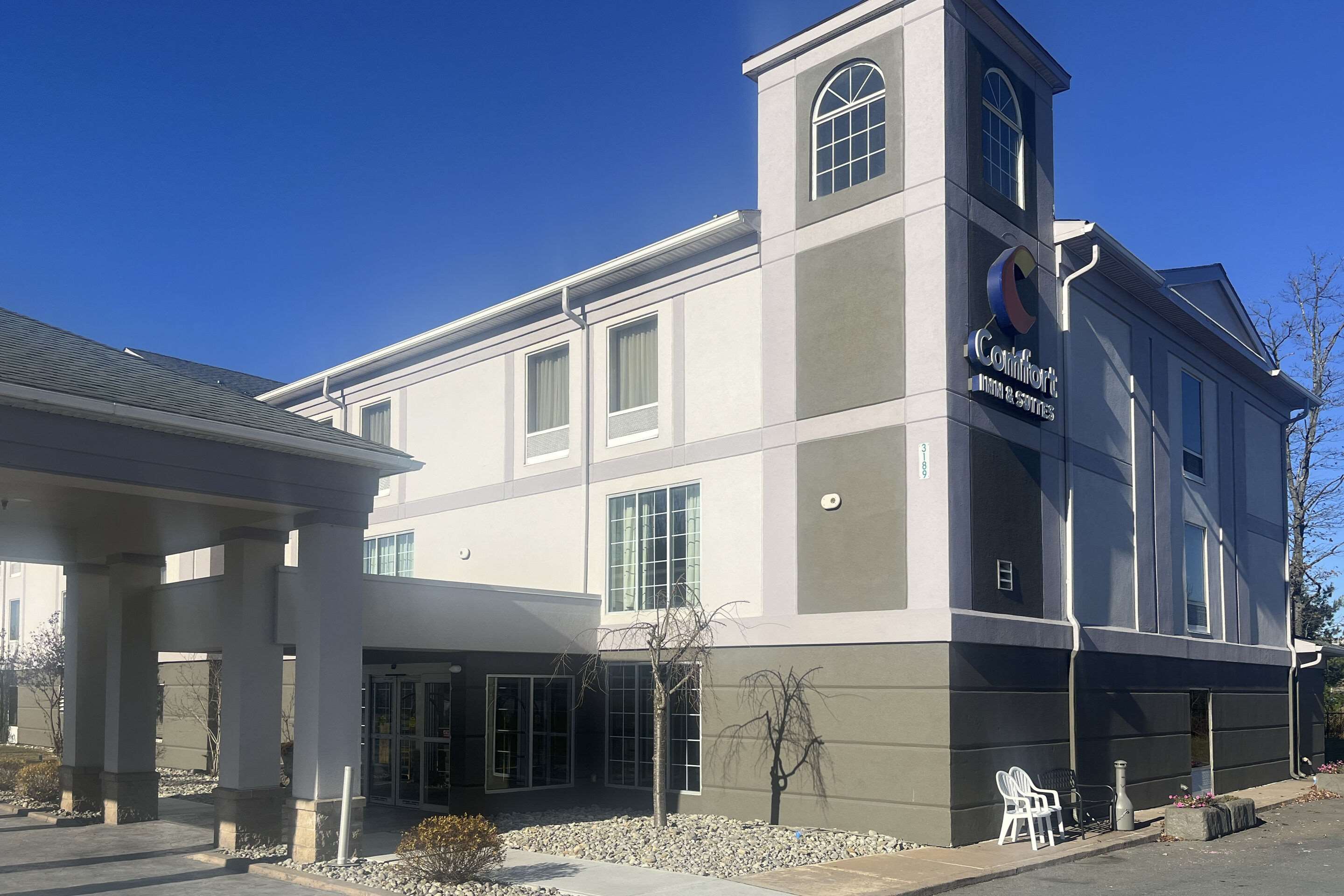 Hotel exterior | Comfort Inn & Suites Mount Pocono