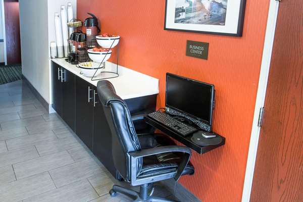 Conference Area - Comfort Inn Pittsburgh - I-79, Exit 60