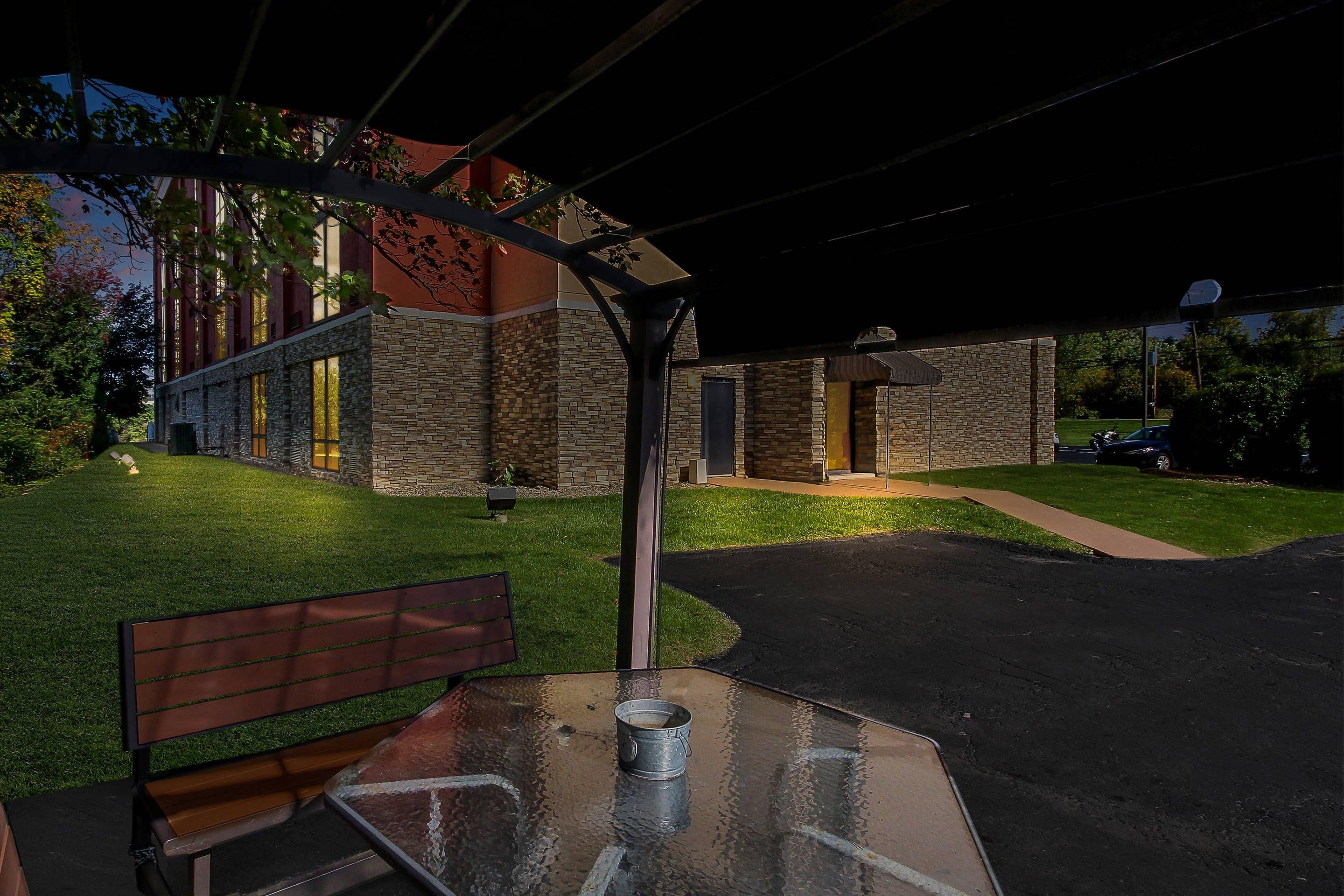 Twilight | Comfort Inn Cranberry Township