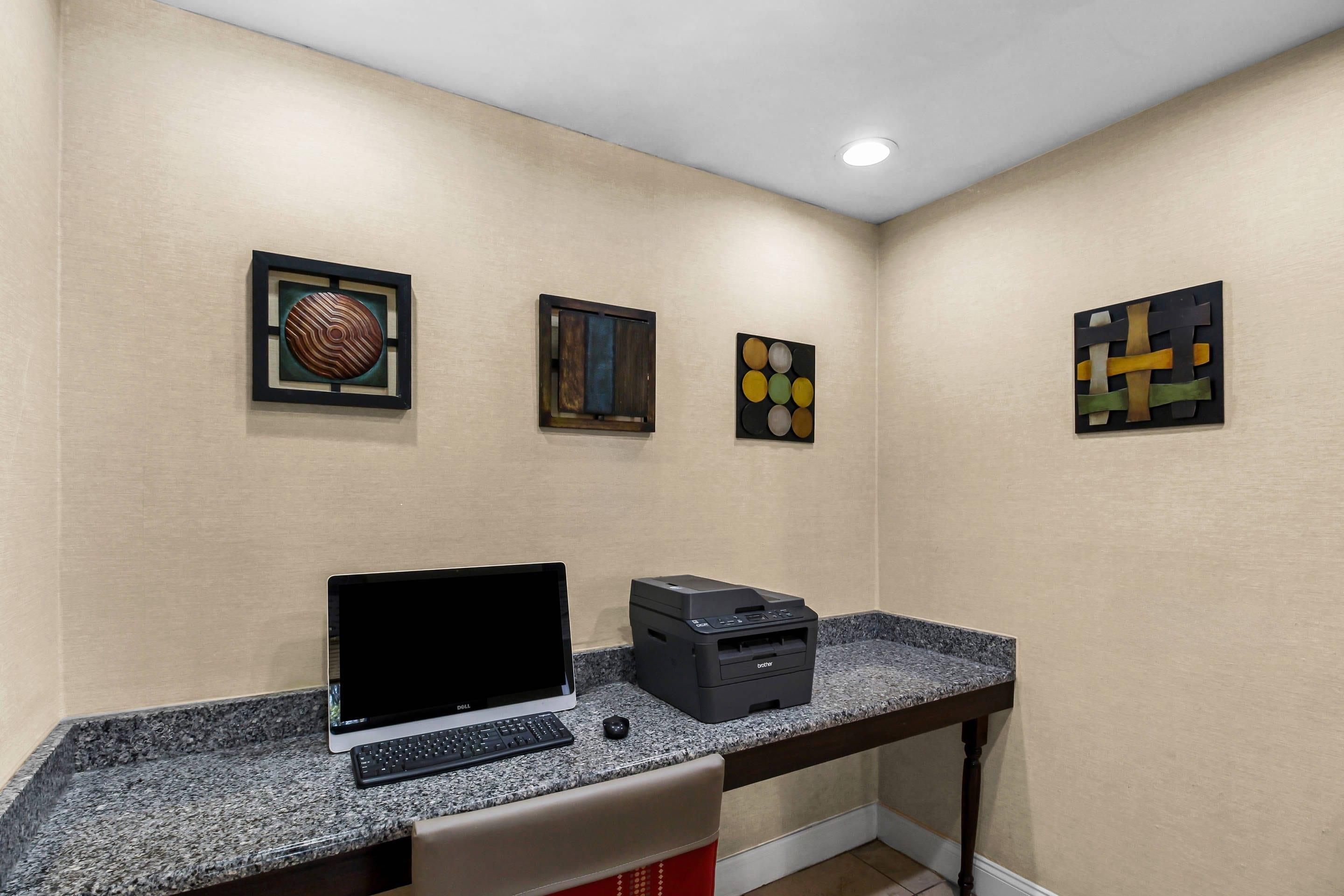 Business center | Comfort Inn Cranberry Township