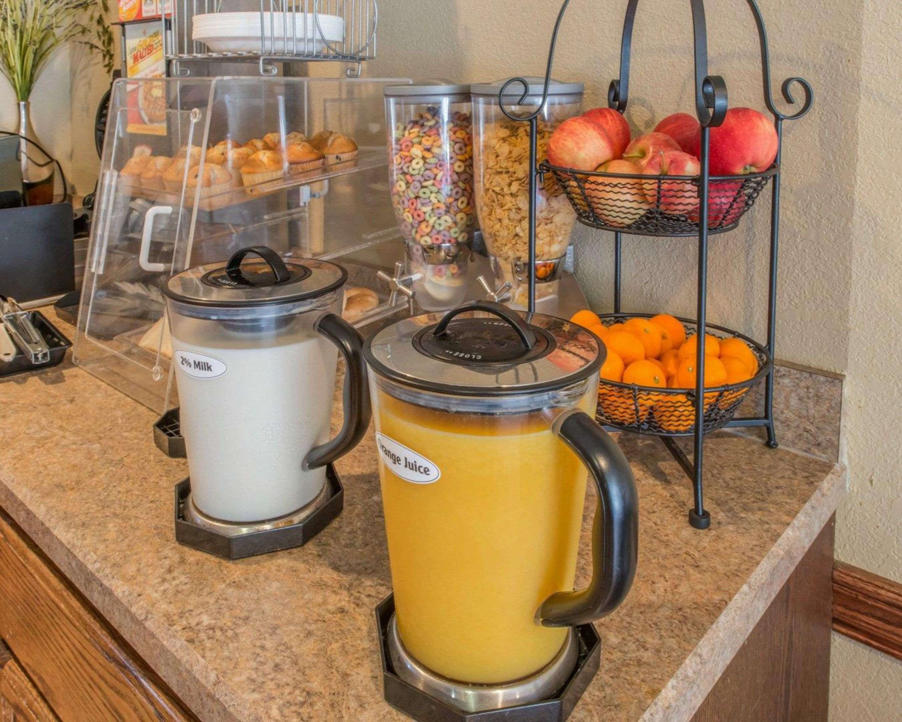 Assorted breakfast items