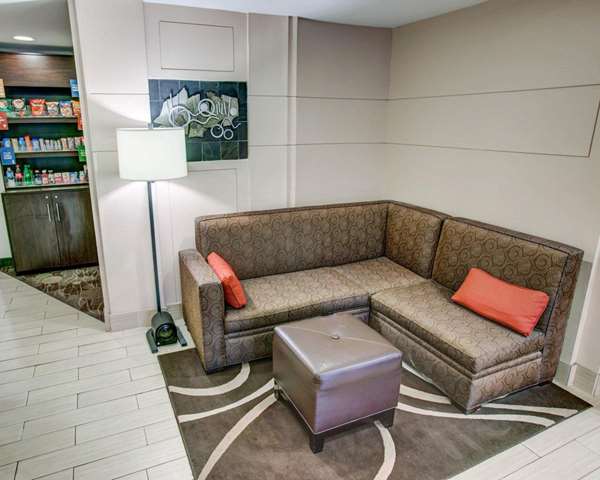  - Comfort Suites Coraopolis