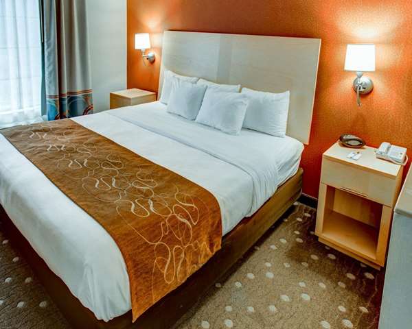 Suite - Comfort Suites Coraopolis