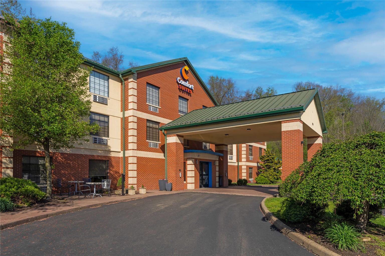 Comfort Suites Pittsburgh Airport