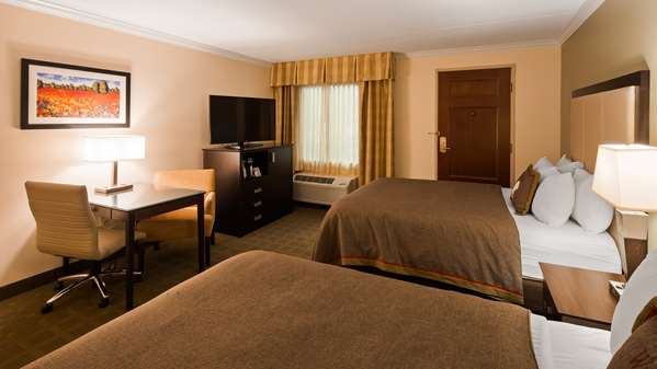  - Best Western Plus White Bear Country Inn