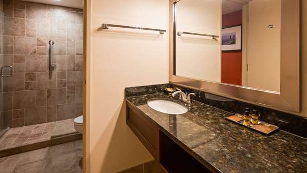  - Best Western Plus White Bear Country Inn