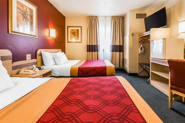  - Econo Lodge Johnstown