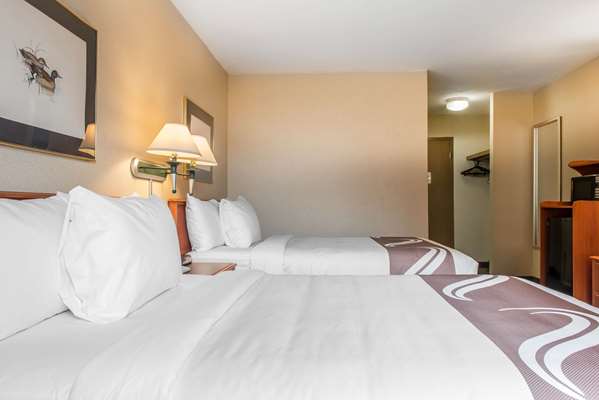  - Quality Inn Hermitage - I-80, Exit 4B