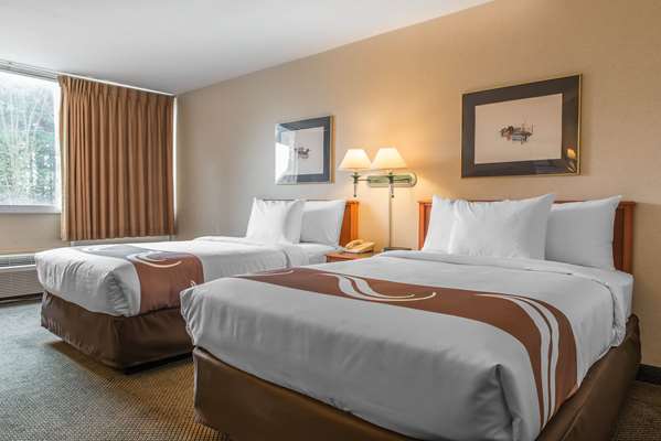  - Quality Inn Hermitage - I-80, Exit 4B