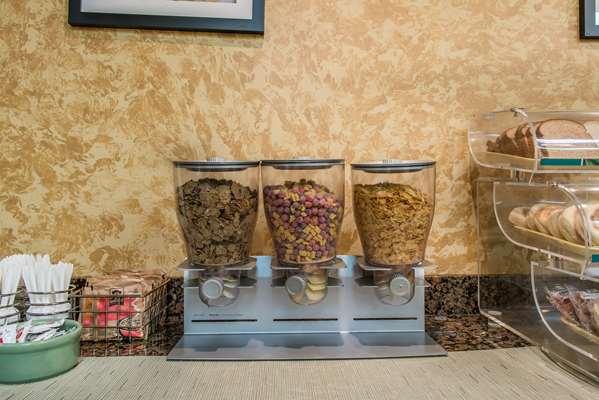 Amenities - Quality Inn Hermitage - I-80, Exit 4B