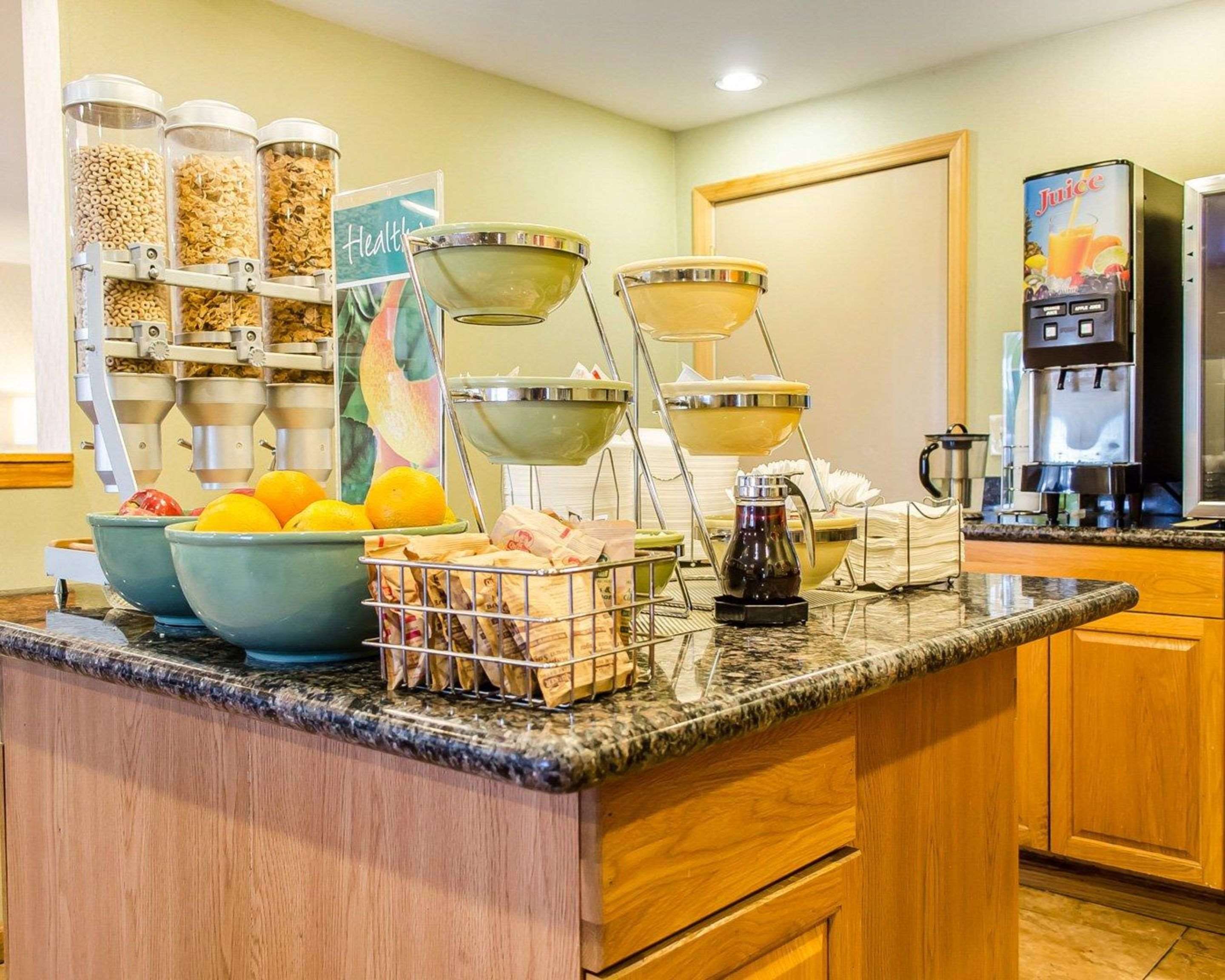 Free continental breakfast | Quality Inn Harrisburg - Hershey Area