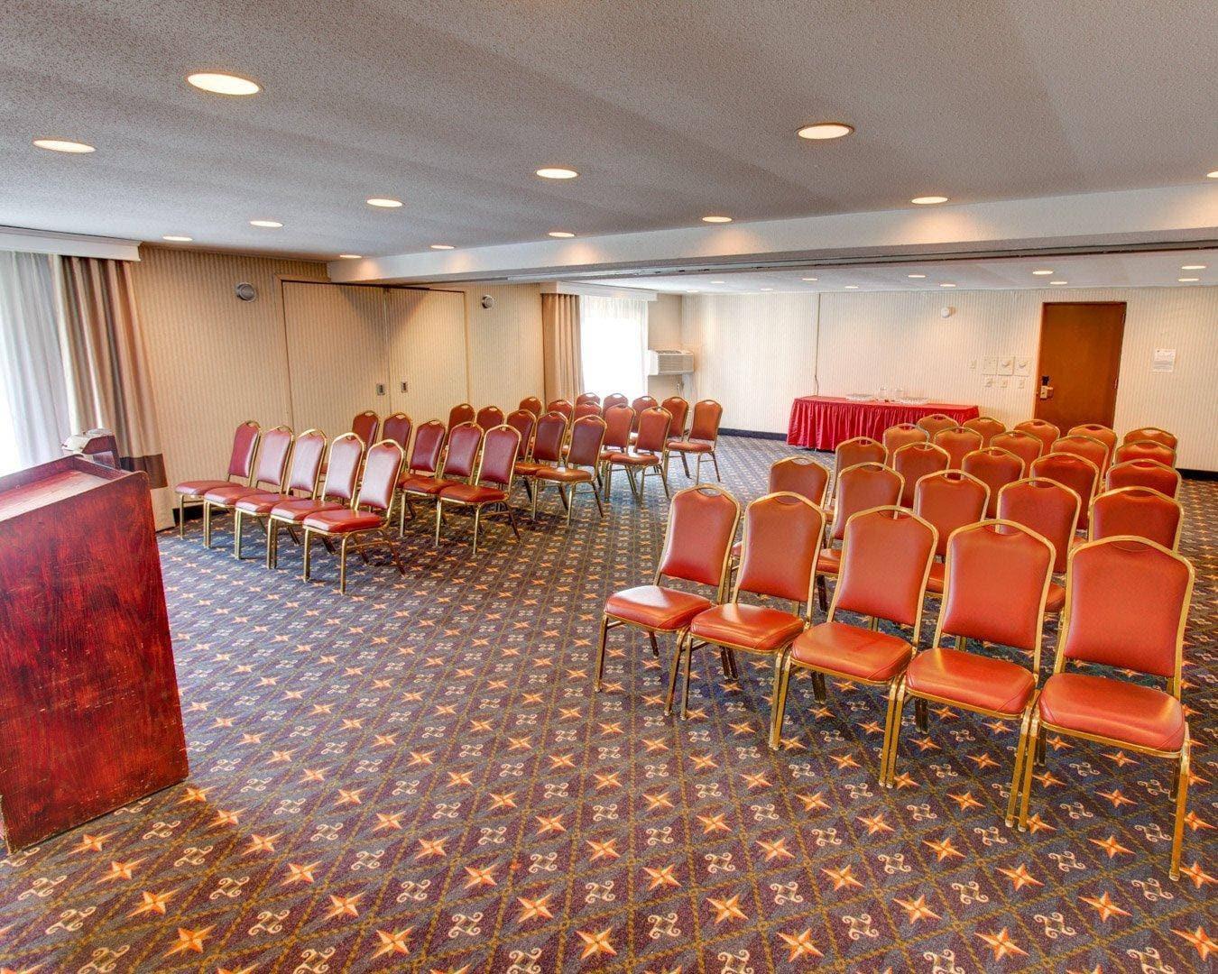 Meeting room | Comfort Inn Conference Center