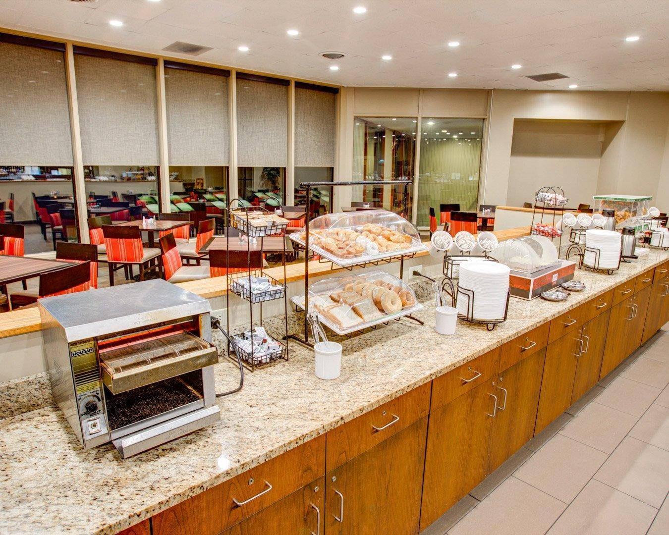 Free full breakfast | Comfort Inn Conference Center