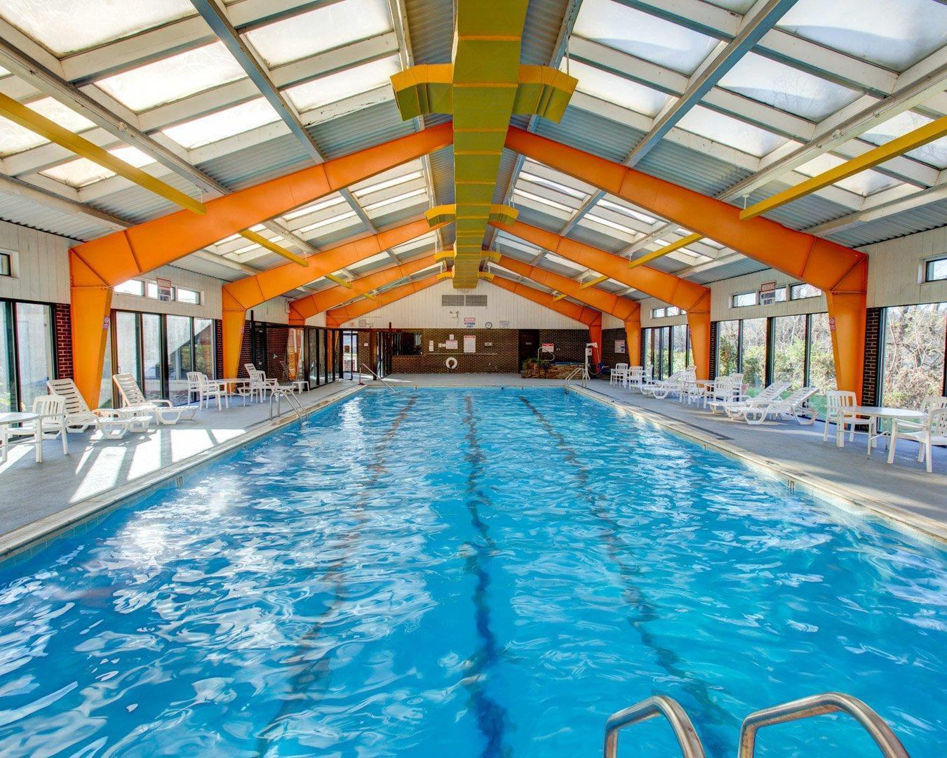 Indoor pool with hot tub | Comfort Inn Conference Center