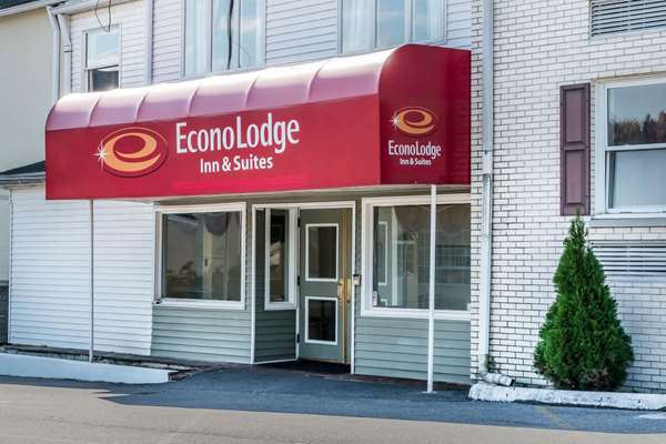 Exterior view - Econo Lodge Airport Reading