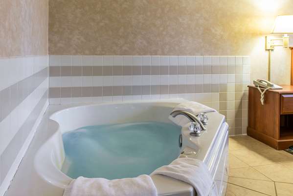Suite - Quality Inn & Suites Titusville