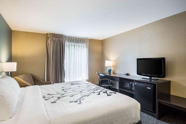  - Sleep Inn & Suites Dunmore - I-81, Exit 188