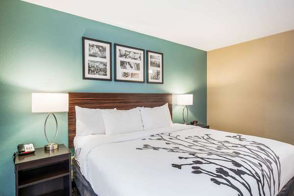  - Sleep Inn & Suites Dunmore - I-81, Exit 188