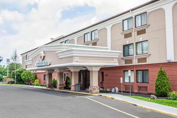 Exterior view - Comfort Inn Trevose - I-276, Exit 351 & 352