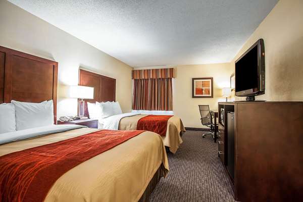  - Comfort Inn Trevose - I-276, Exit 351 & 352