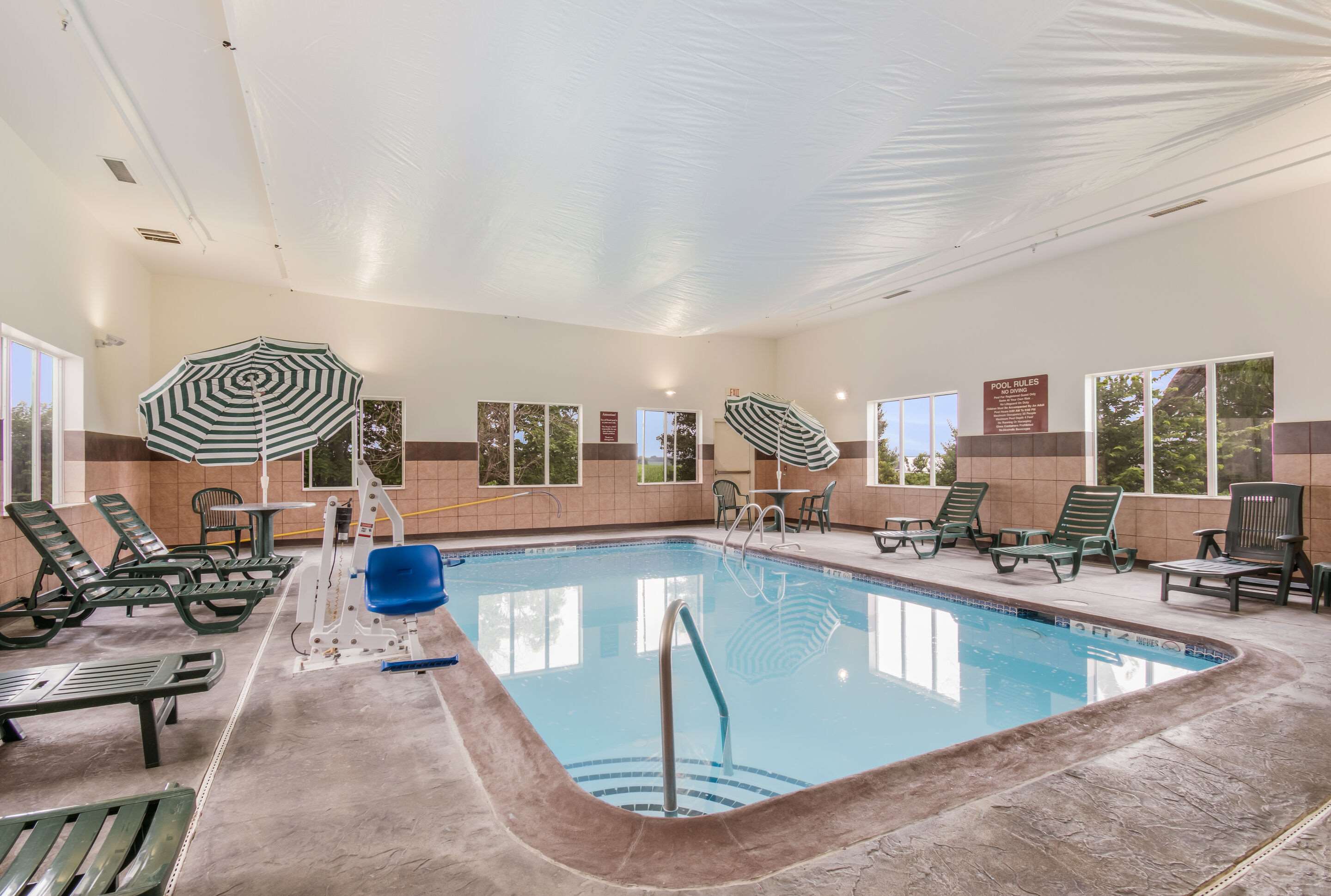 Indoor pool | Sleep Inn & Suites