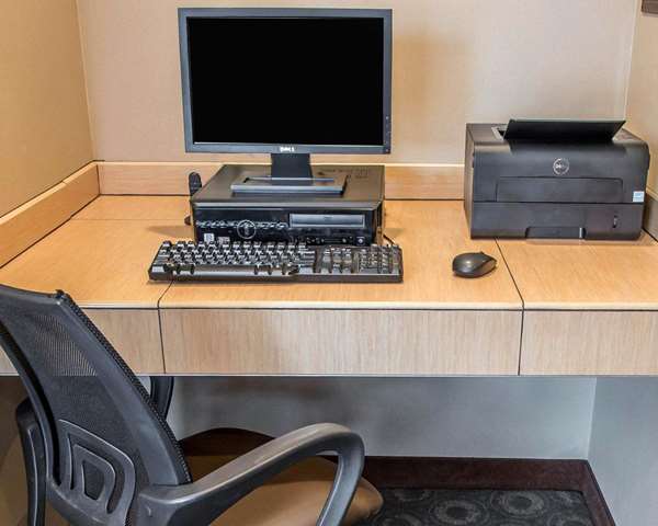 Conference Area - Comfort Suites Monaca - I-376, Exit 39