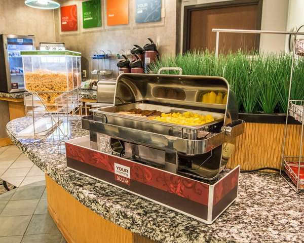 Amenities - Comfort Suites Monroeville - I-76, Exit 57