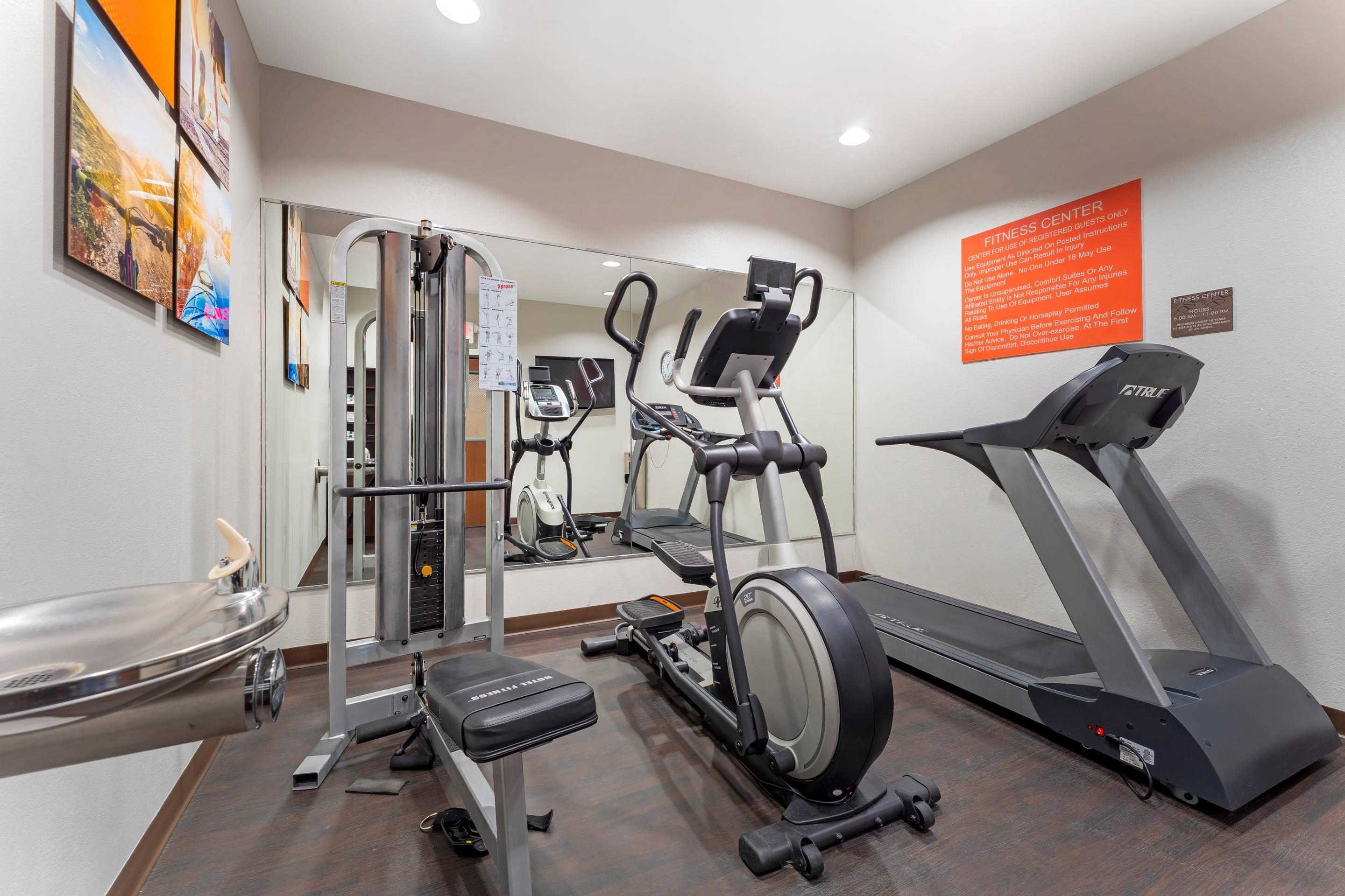 Fitness center | Comfort Suites Monroeville