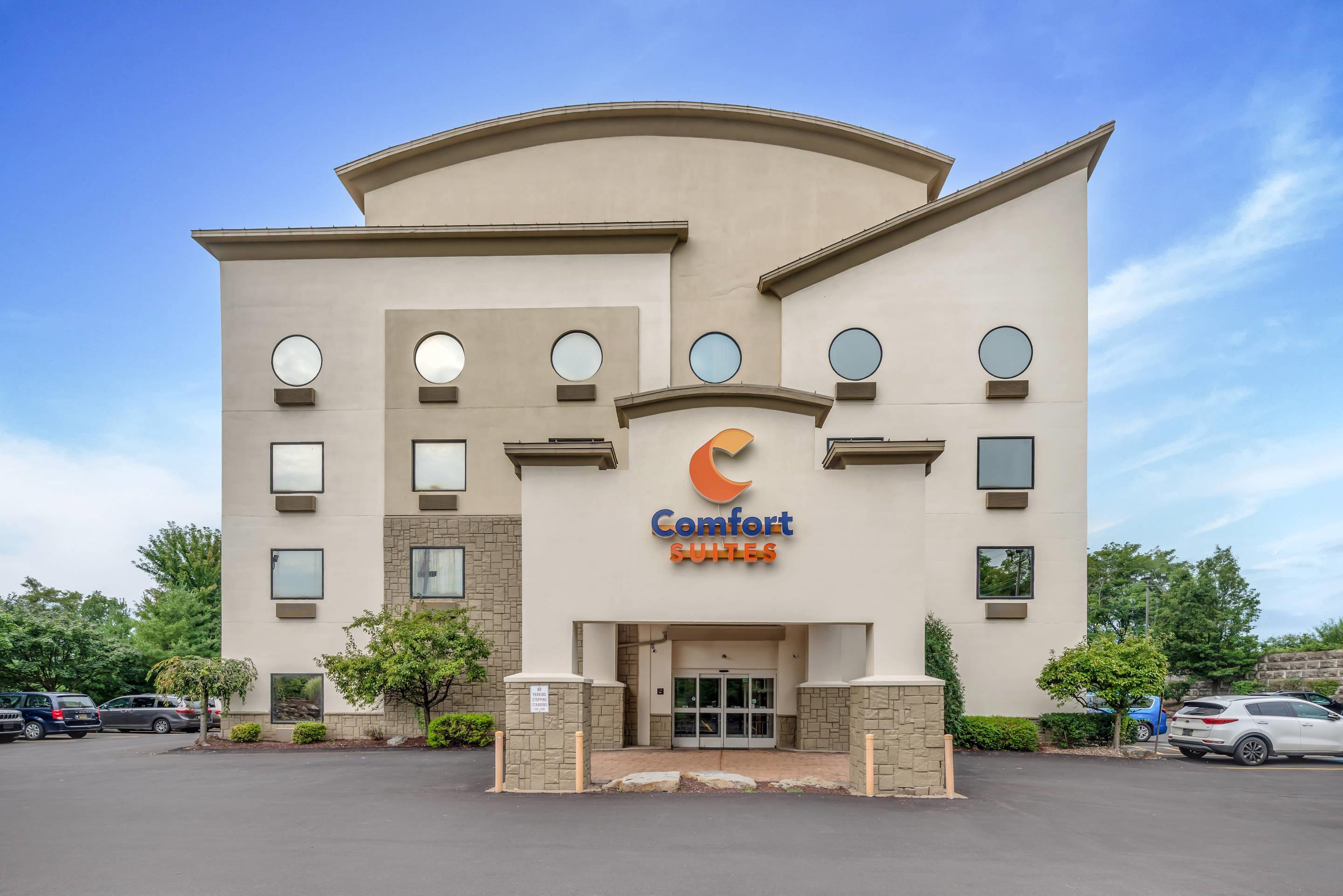Hotel exterior | Comfort Suites Monroeville - Pittsburgh East