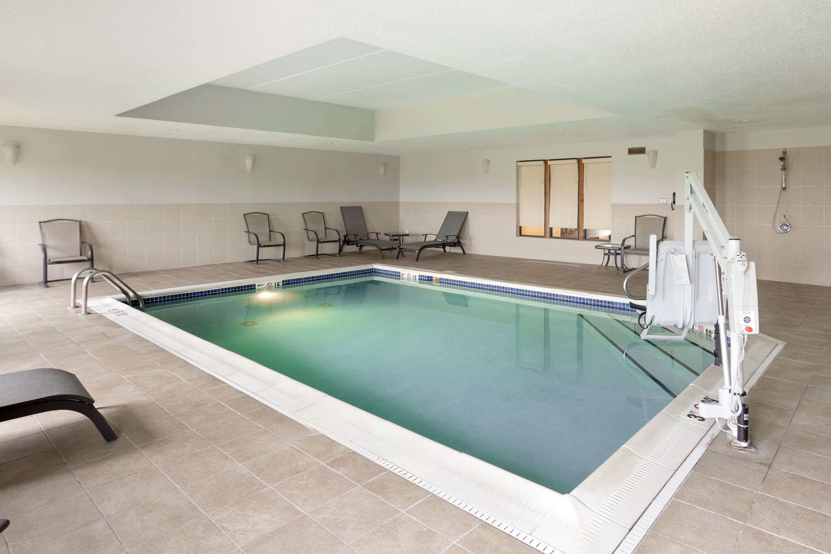 Indoor pool | Comfort Suites Bloomsburg