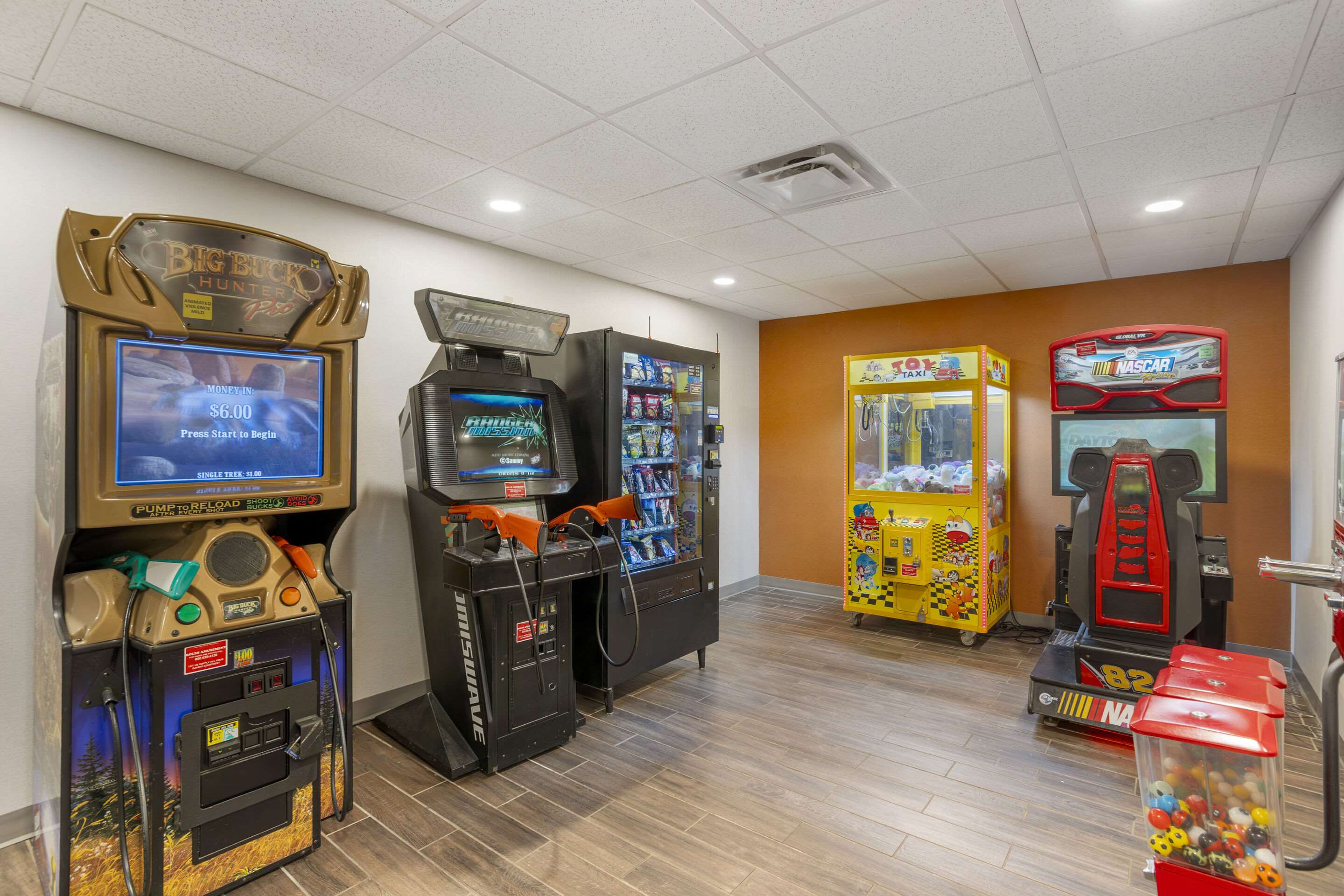 Game room | Comfort Suites Bloomsburg