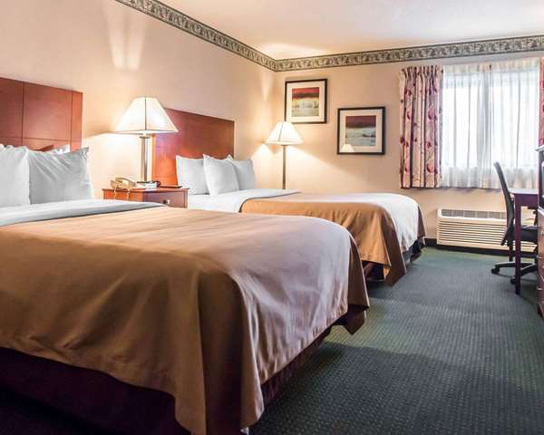  - Quality Inn New Columbia