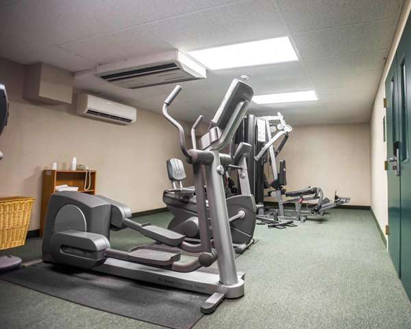 Fitness/ Exercise Room - Quality Inn New Columbia