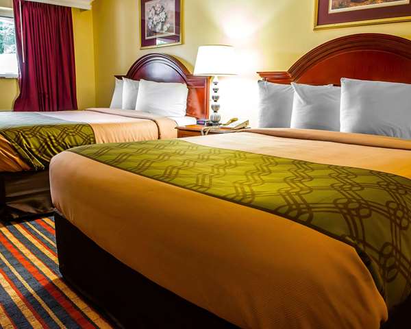  - Econo Lodge Jefferson Hills