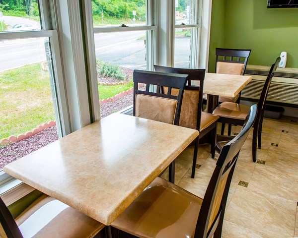 Amenities - Econo Lodge Jefferson Hills