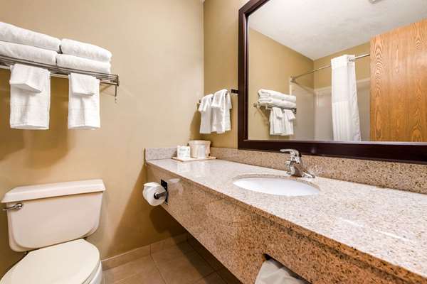  - Quality Inn New Castle