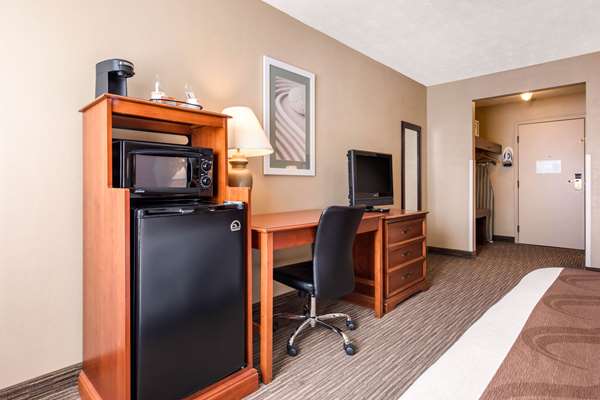  - Quality Inn New Castle